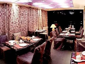 Etoile Trocadero Hotel