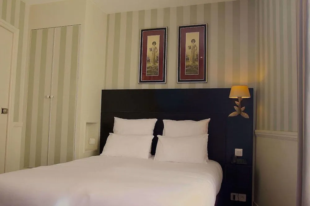 Etoile Trocadero Otel 3*
